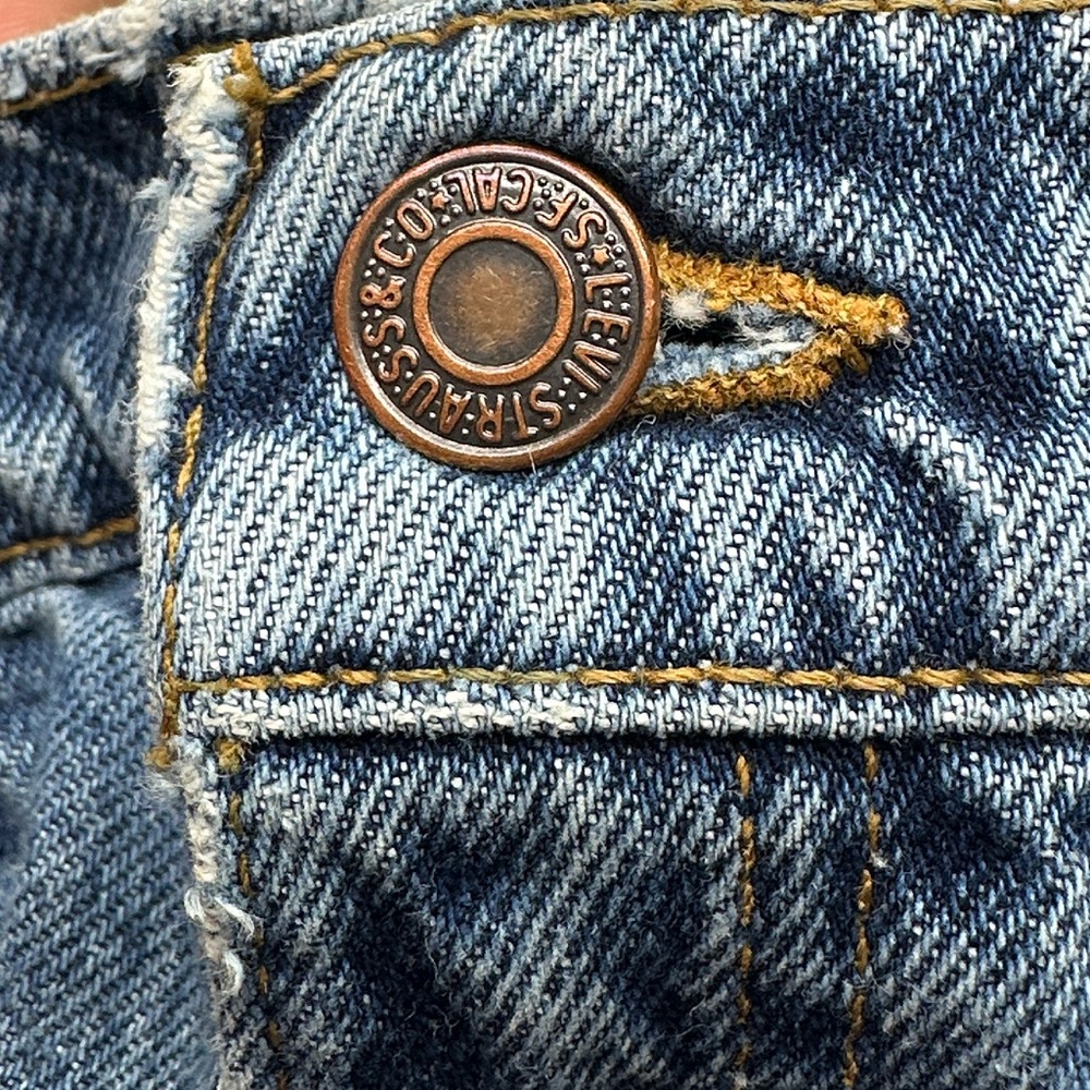 Vintage Levi’s Relaxed fit tapered leg 550‎ Blue Denim Jeans womens size 9M USA - Picture 12 of 15